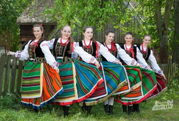 Fot. Mazurski Zespół Pieśni i Tańca 