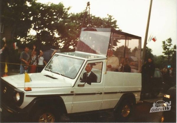 Fot. Joanna Połunin, 8 czerwca 1999 r. Ełk ul. Kilińskiego 