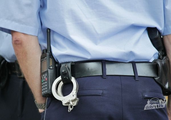 &quot;Policjanci nie mają pobłażania wobec tych, którzy lekceważą prawo i zalecenia...&quot;