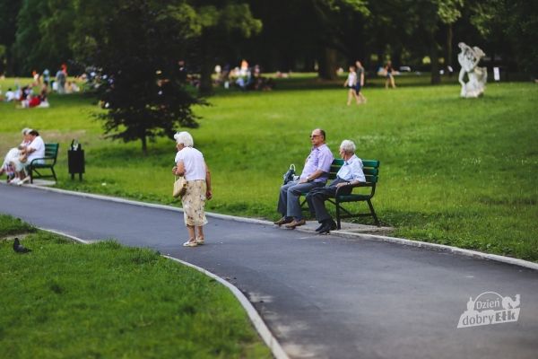 Emeryci i renciści z Gminy Ełk otrzymają dopłaty do leków