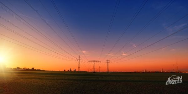 Ostatnie dni. Oświadczenia dotyczące &quot;zamrożenia&quot; cen energii elektrycznej można składać do poniedziałku