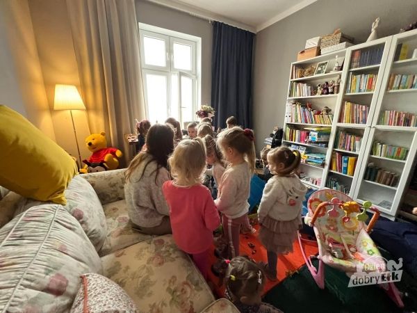 Z szacunku do rzeczy z miłości do ludzi - Dają książkom, zabawkom oraz grom planszowym drugie życie