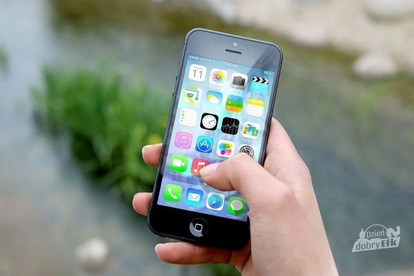 Plus oferuje smartfony dla Ukraińców za 1 zł bez umowy - Спеціальна пропозиція для українських клієнтів