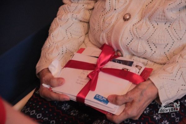 Ełk. Wyślij świąteczną kartkę do jednej z samotnych osób