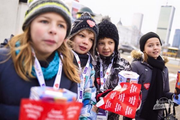 KOLEJNY DAR WOŚP - NOWY APARAT USG W SZPITALU &quot;PRO-MEDICA&quot; W EŁKU